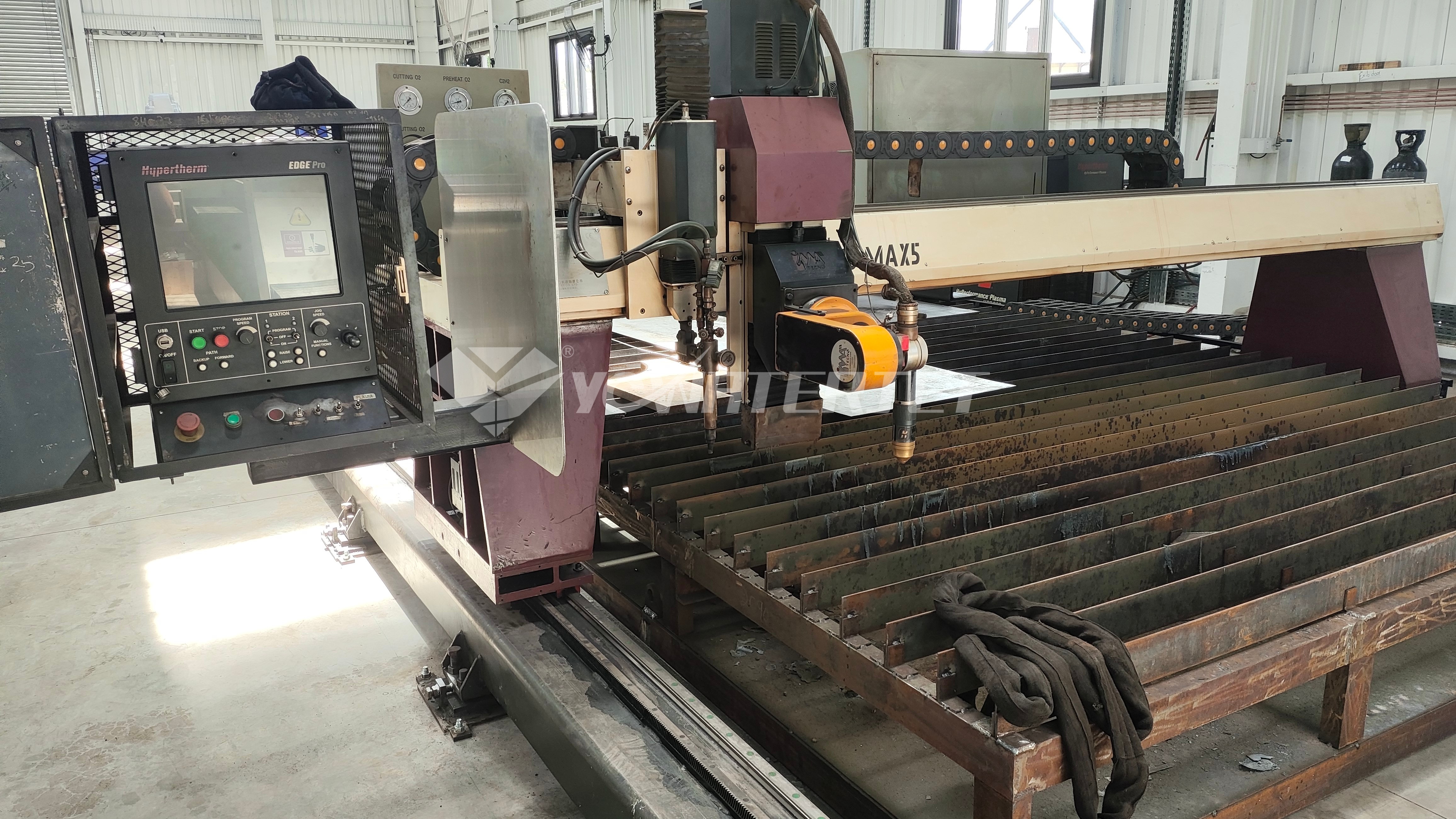 Cabezal de corte por llama2 