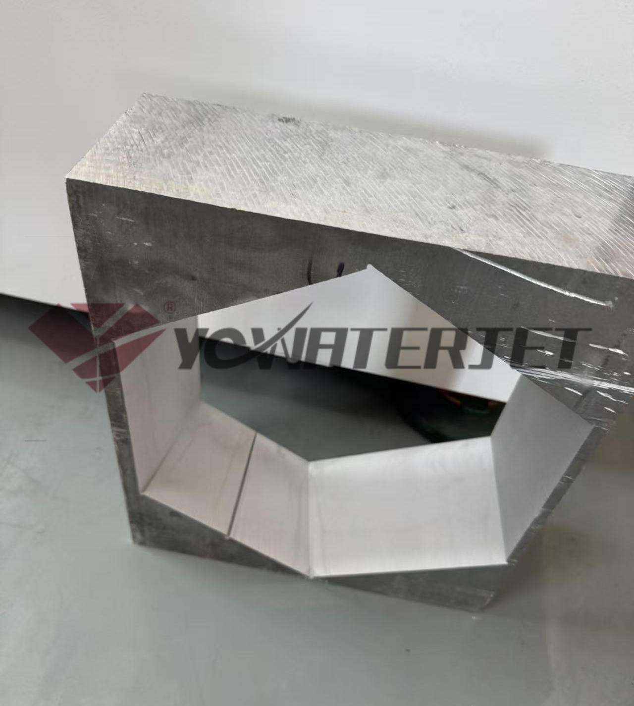 Bloque de aluminio grande